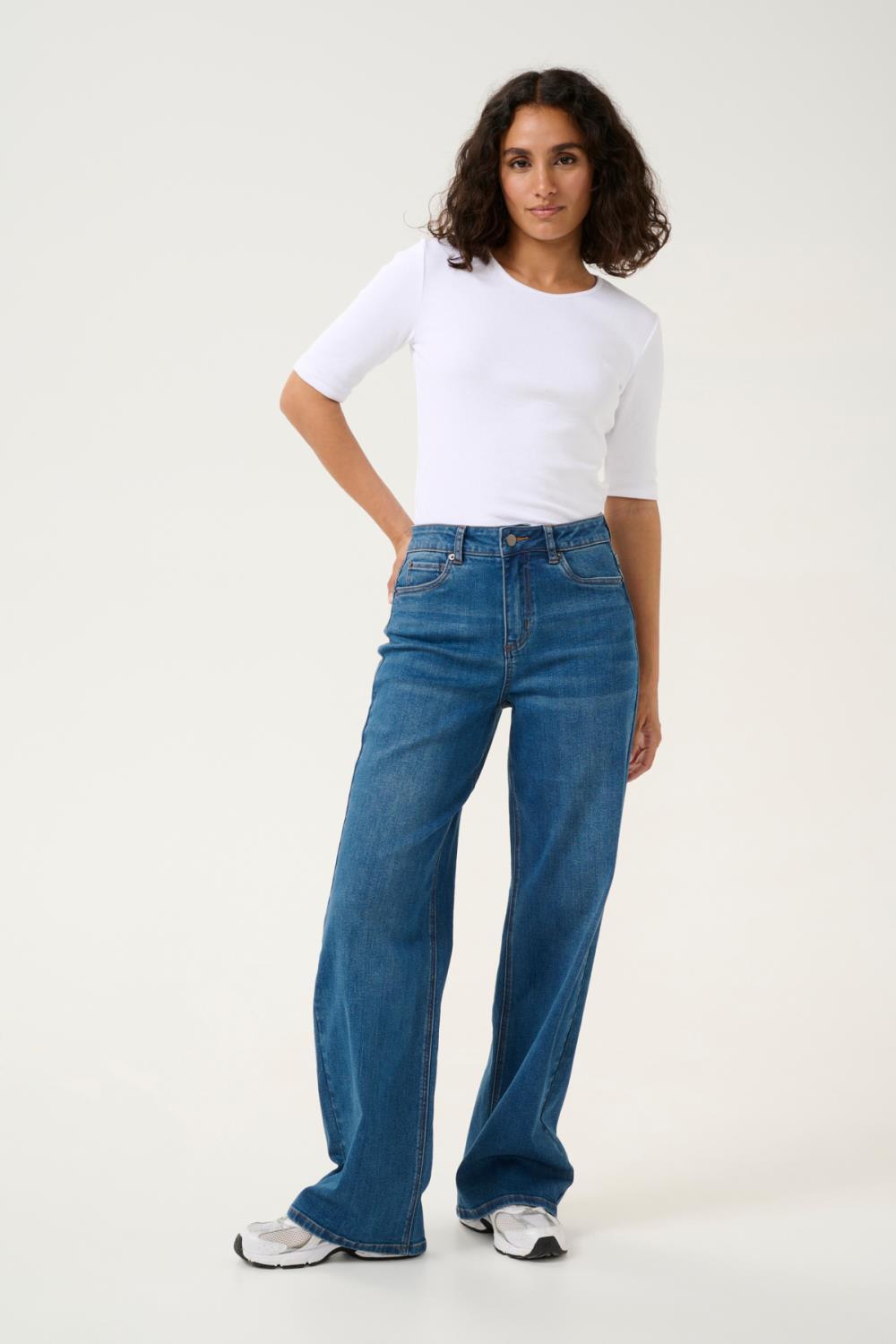 KAsinem jeans