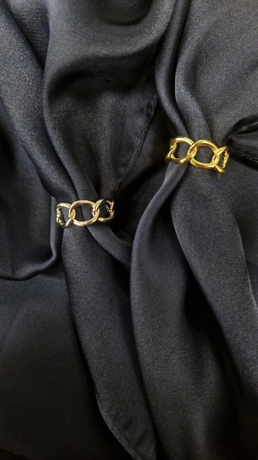 Skjerfring frå IntexSkandia - gull- og sølvfarga