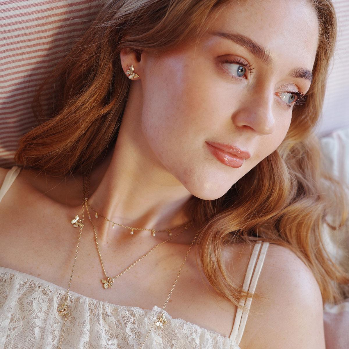 Øyrepynt frå A&C - Light wings - gull eller sølv - Bilde 3